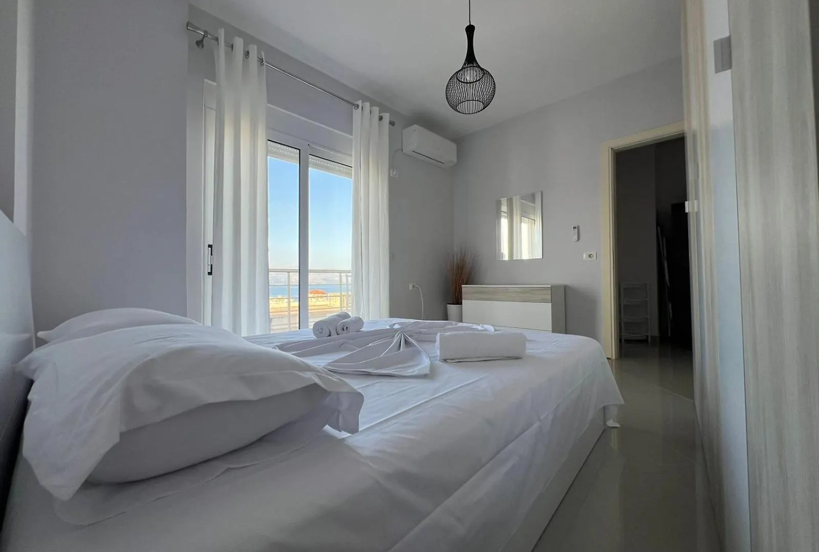Saranda View Apartment