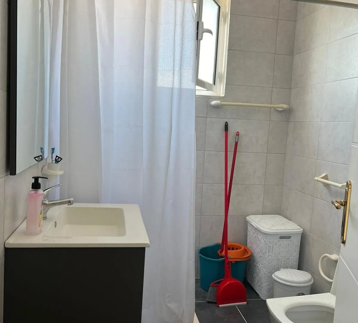 Saranda View Apartment